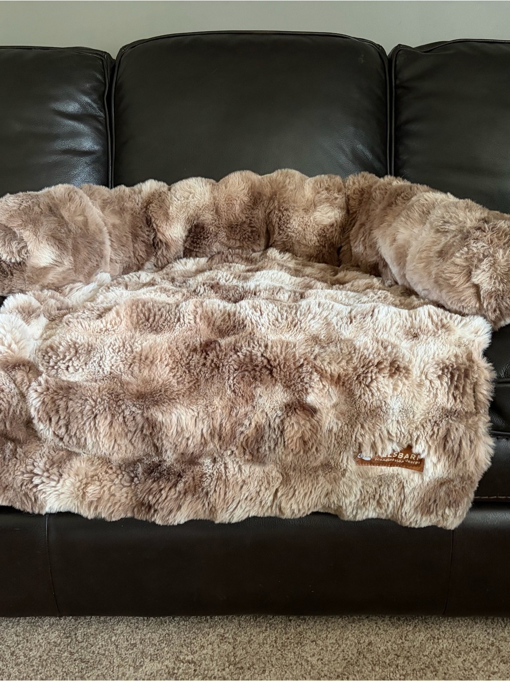 Luxurious Faux Fur pet Blanket/bed - Taupe Brown
